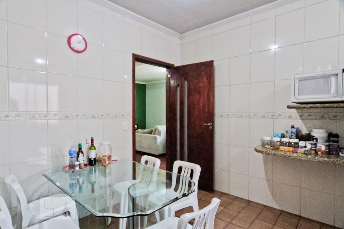 Casa, 3 quartos, 300 m² - Foto 32