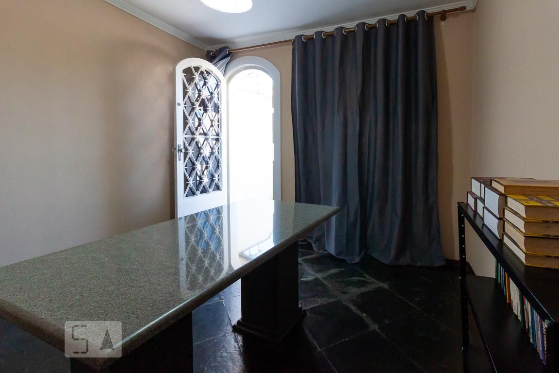Casa, 4 quartos, 270 m² - Foto 15