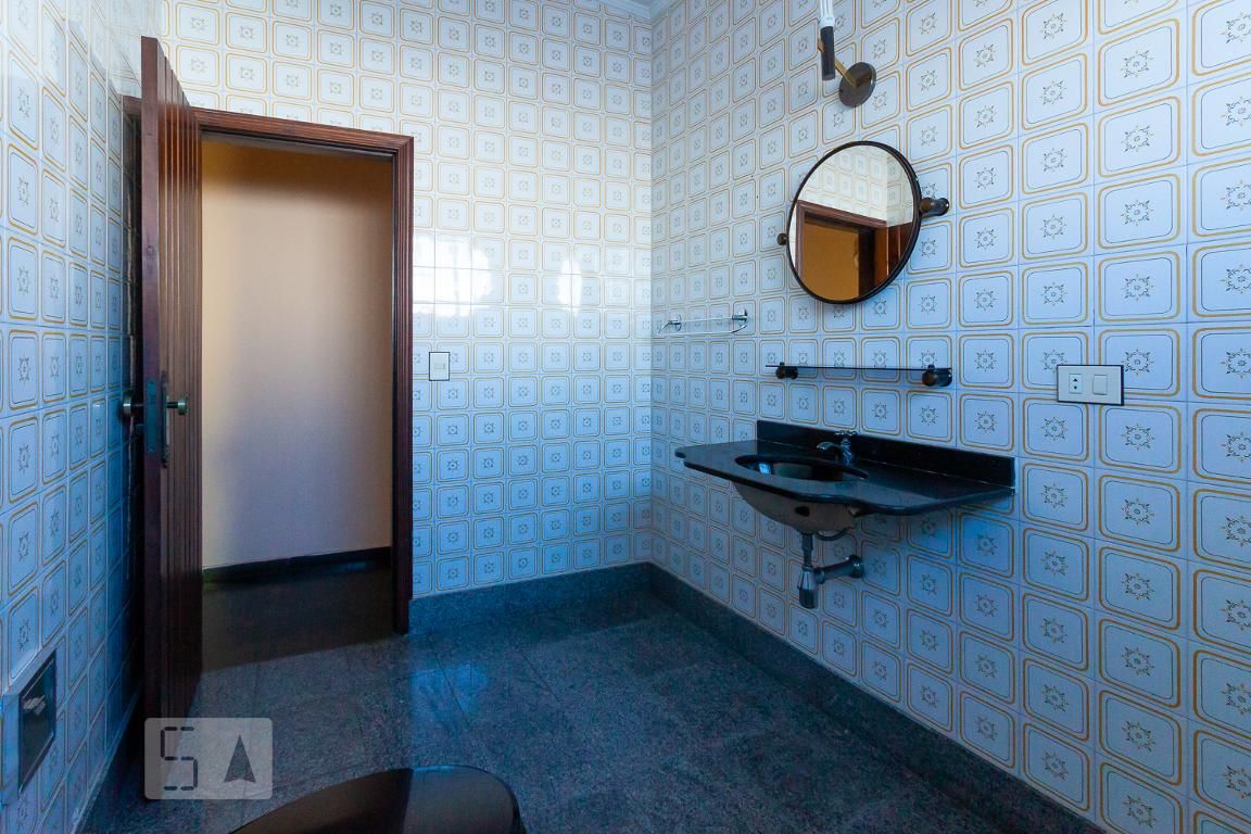 Casa, 4 quartos, 270 m² - Foto 29