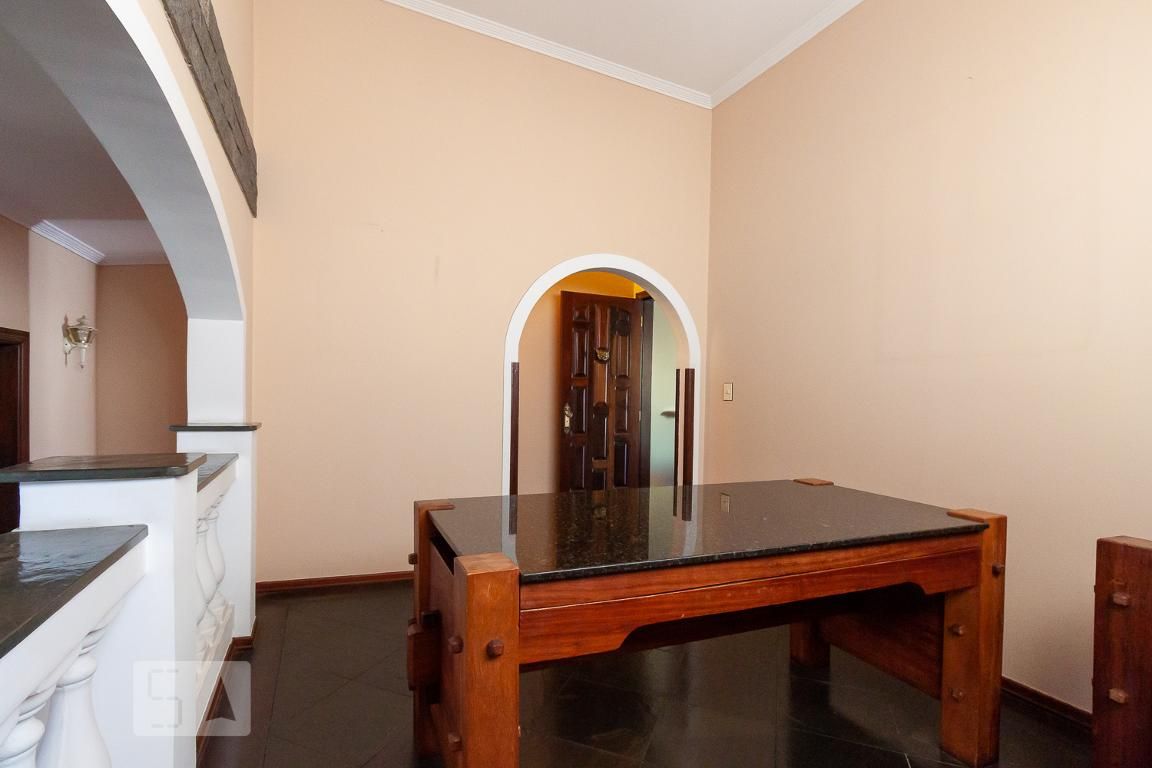 Casa, 4 quartos, 270 m² - Foto 23