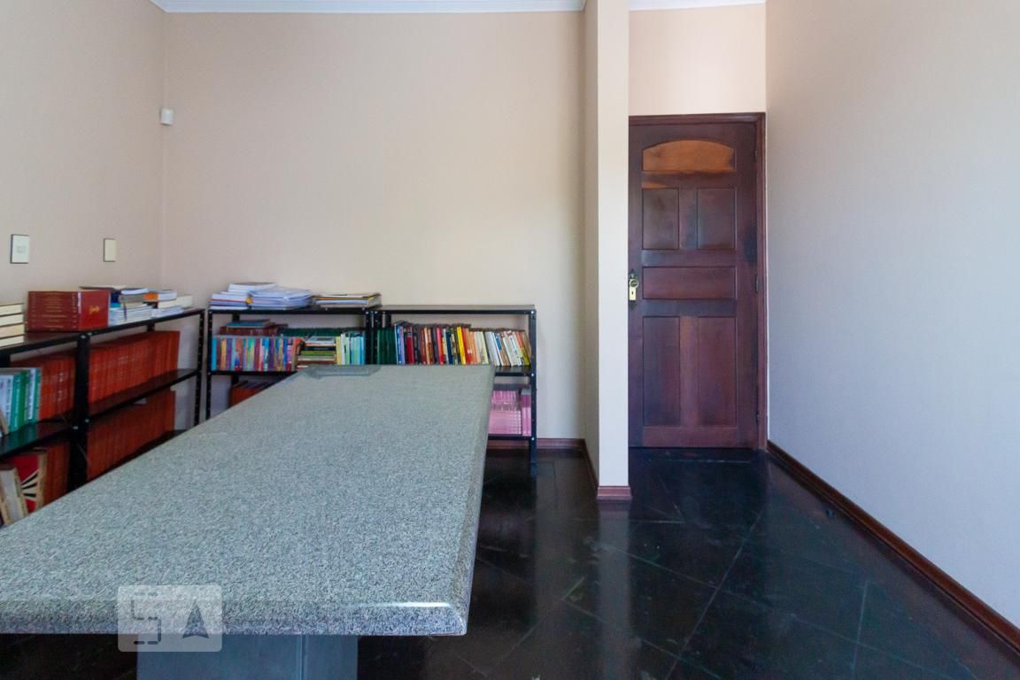 Casa, 4 quartos, 270 m² - Foto 11