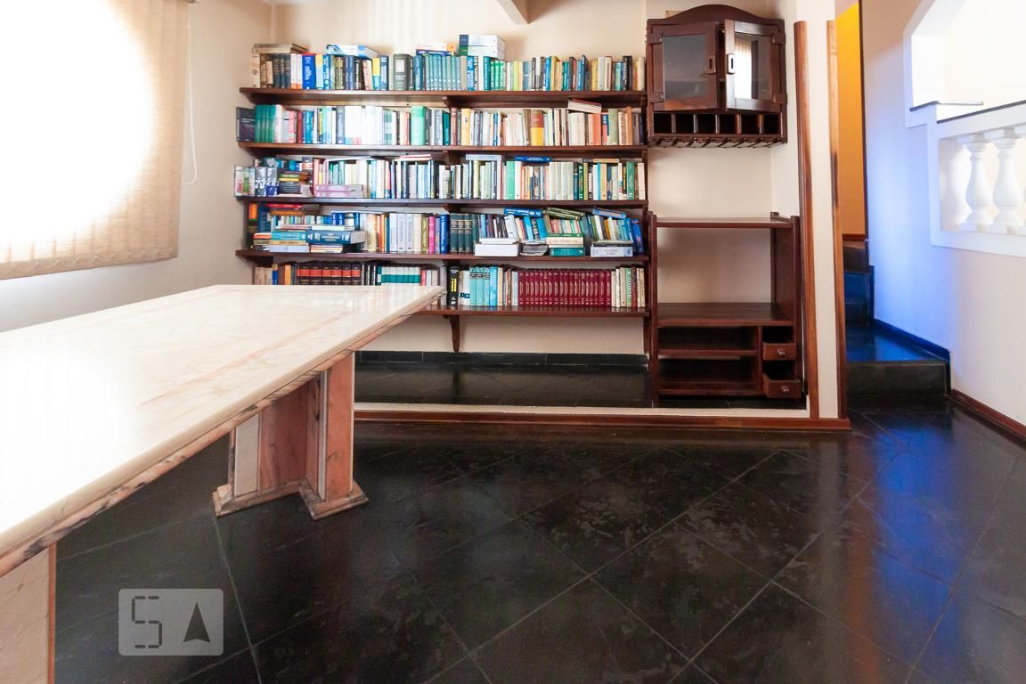Casa, 4 quartos, 270 m² - Foto 20