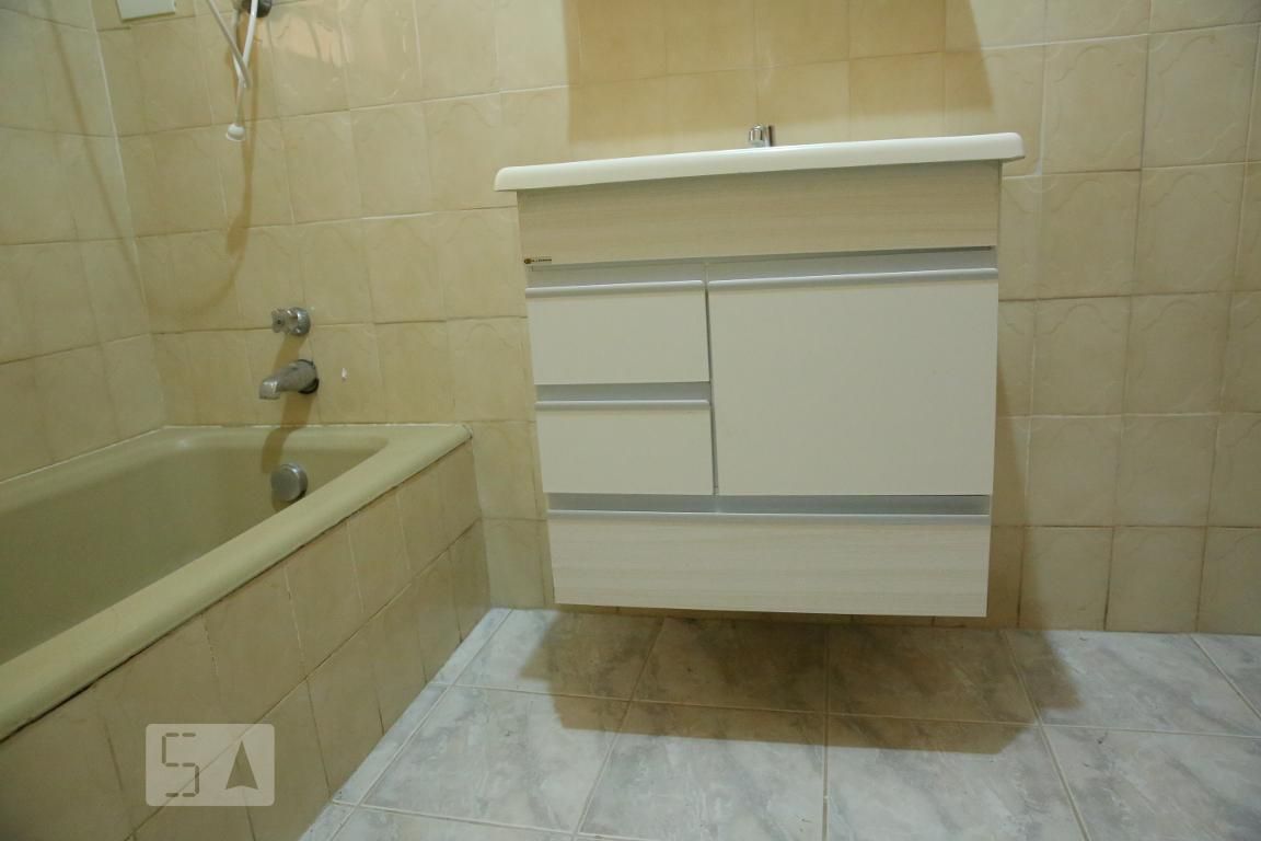 Casa, 4 quartos, 200 m² - Foto 40