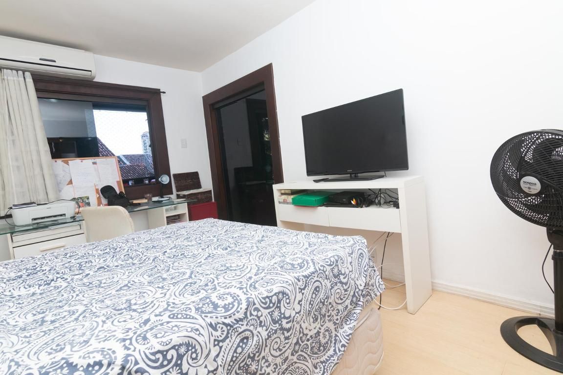 Casa, 4 quartos, 258 m² - Foto 17