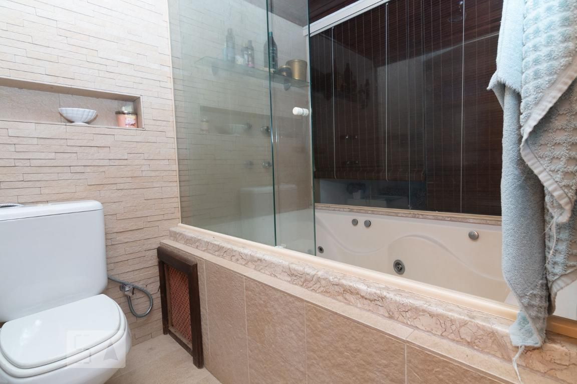 Casa, 4 quartos, 258 m² - Foto 32