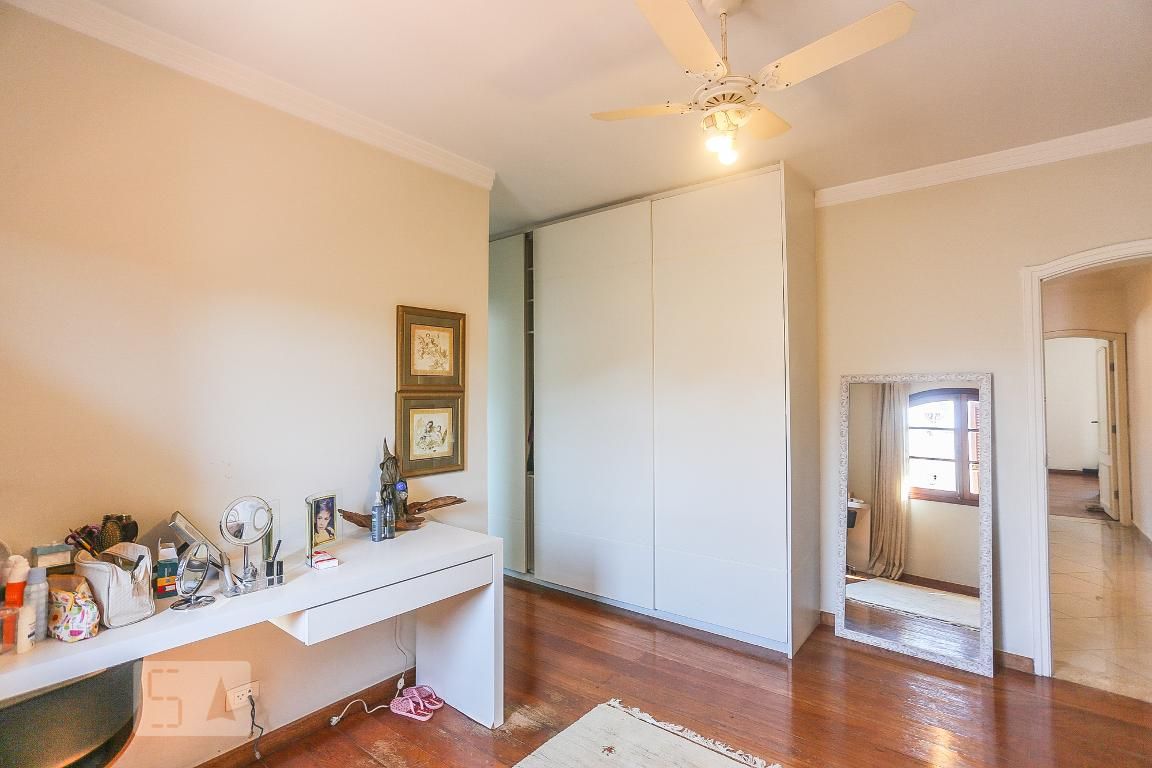 Casa, 3 quartos, 258 m² - Foto 38