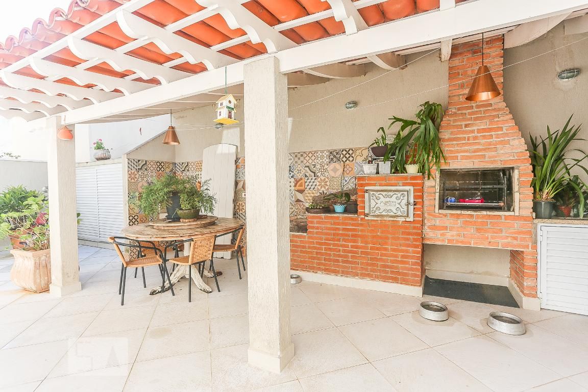 Casa, 3 quartos, 258 m² - Foto 73