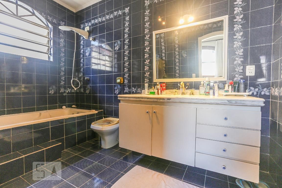 Casa, 3 quartos, 258 m² - Foto 30