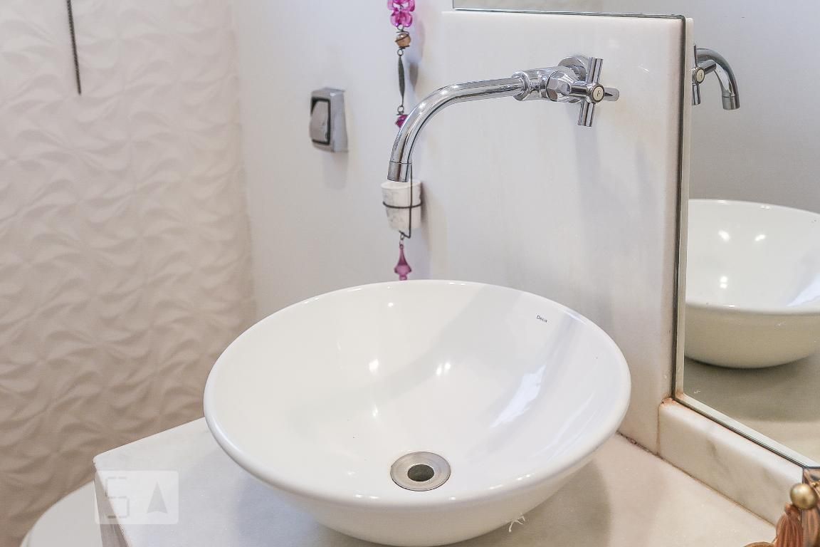Casa, 3 quartos, 258 m² - Foto 19