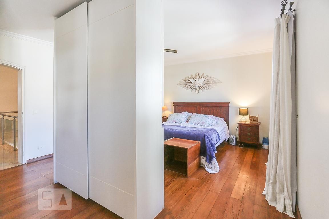 Casa, 3 quartos, 258 m² - Foto 27