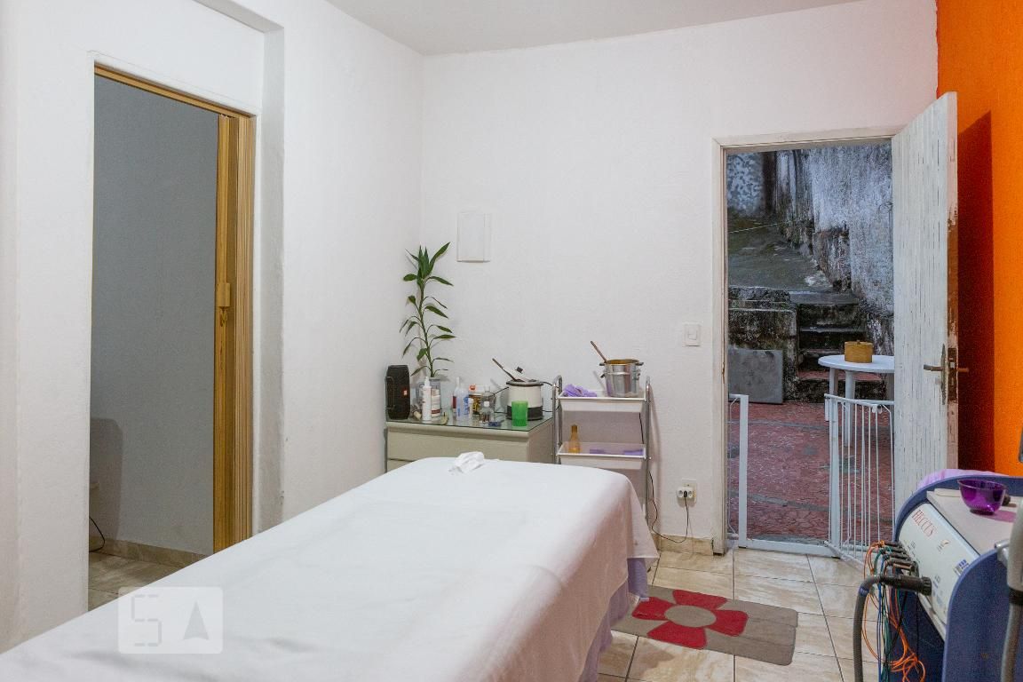 Casa, 2 quartos, 275 m² - Foto 4