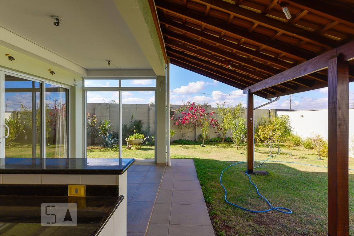 Casa à Venda - Swiss Park, 3 Quartos,  283 m2 em , Campinas - sp | SoloBR
