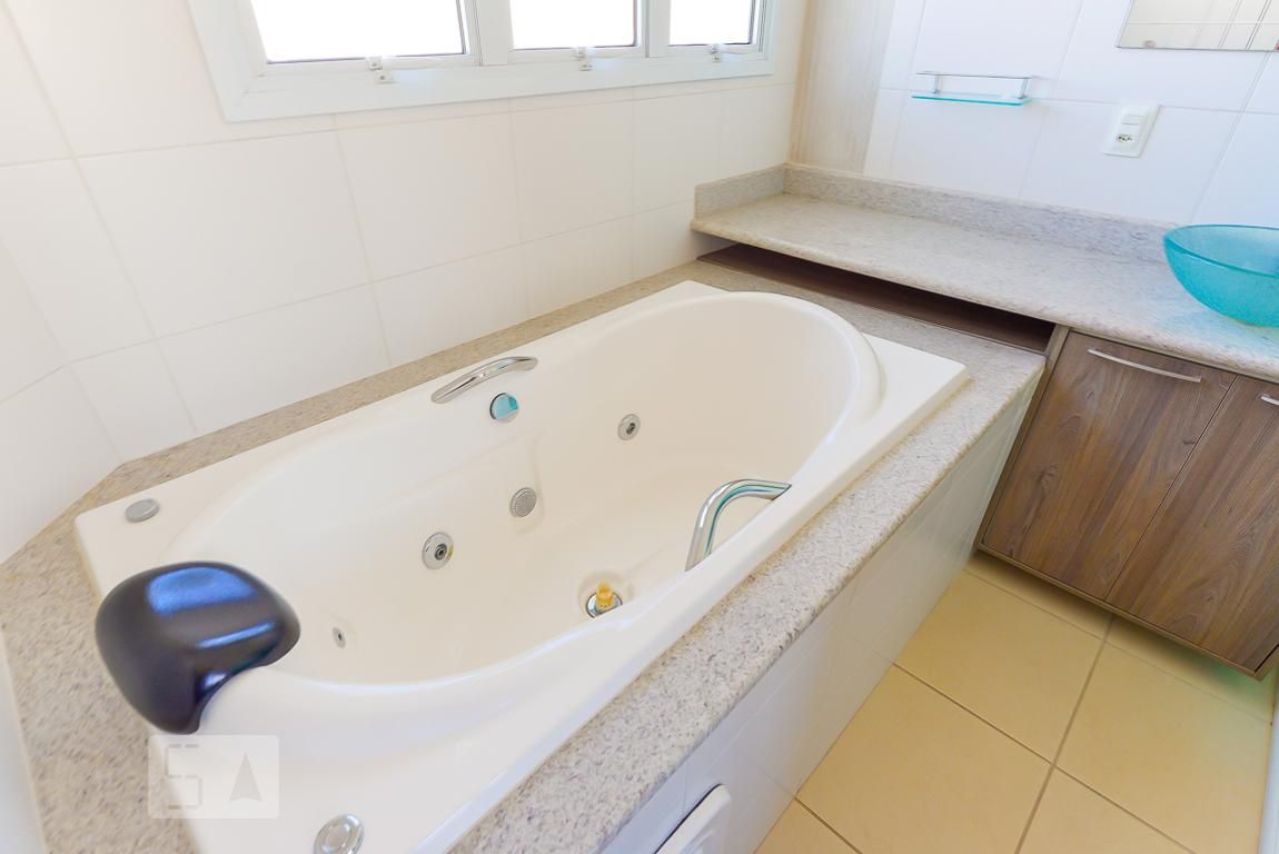 Casa à Venda - Swiss Park, 3 Quartos,  283 m2 em , Campinas - sp | SoloBR