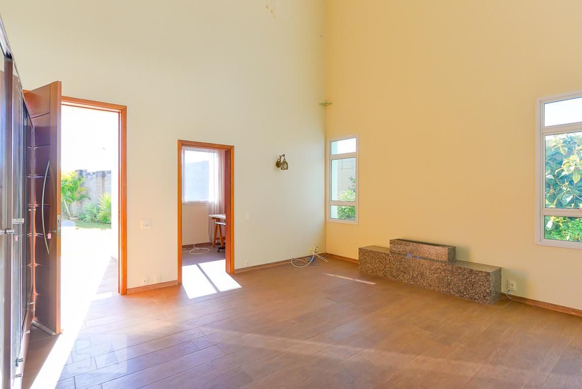 Casa à Venda - Swiss Park, 3 Quartos,  283 m2 em , Campinas - sp | SoloBR