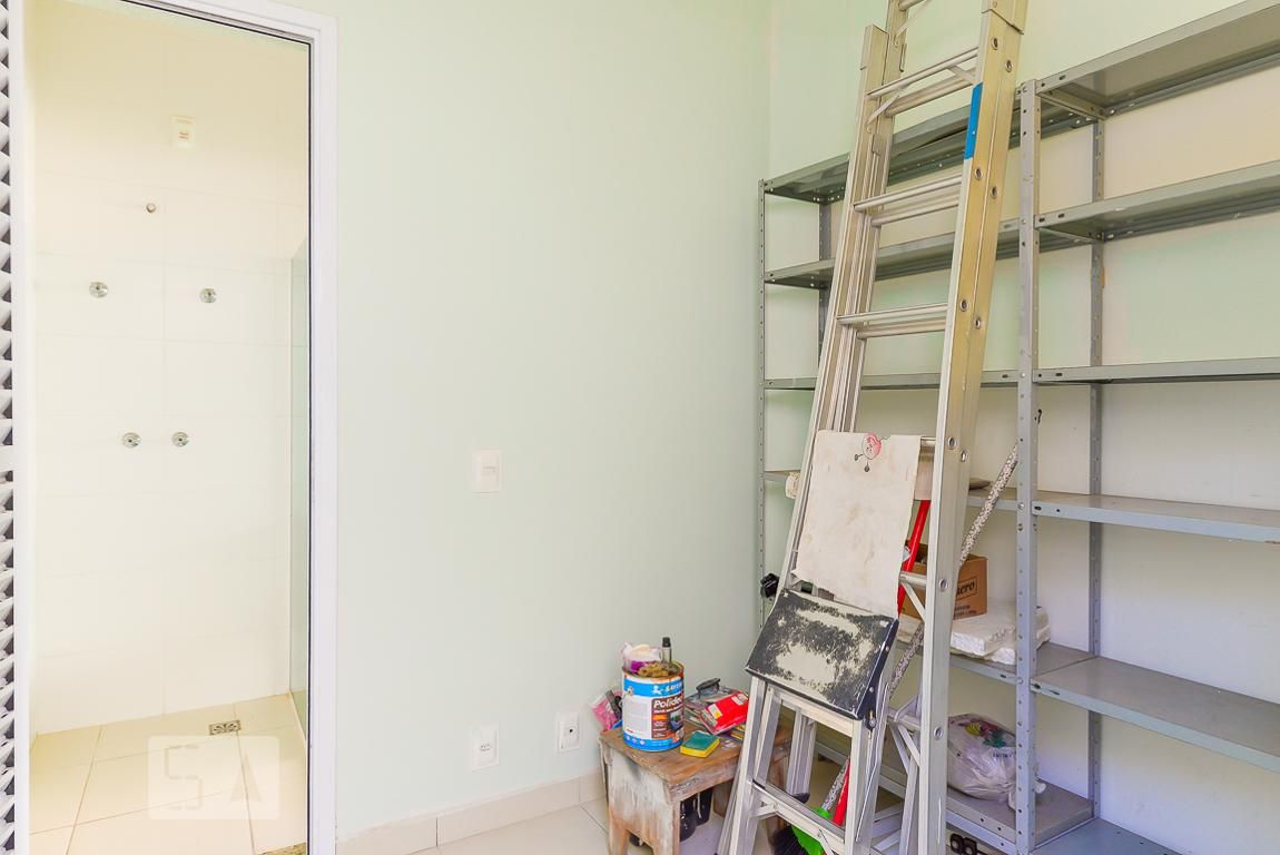 Casa à Venda - Swiss Park, 3 Quartos,  283 m2 em , Campinas - sp | SoloBR