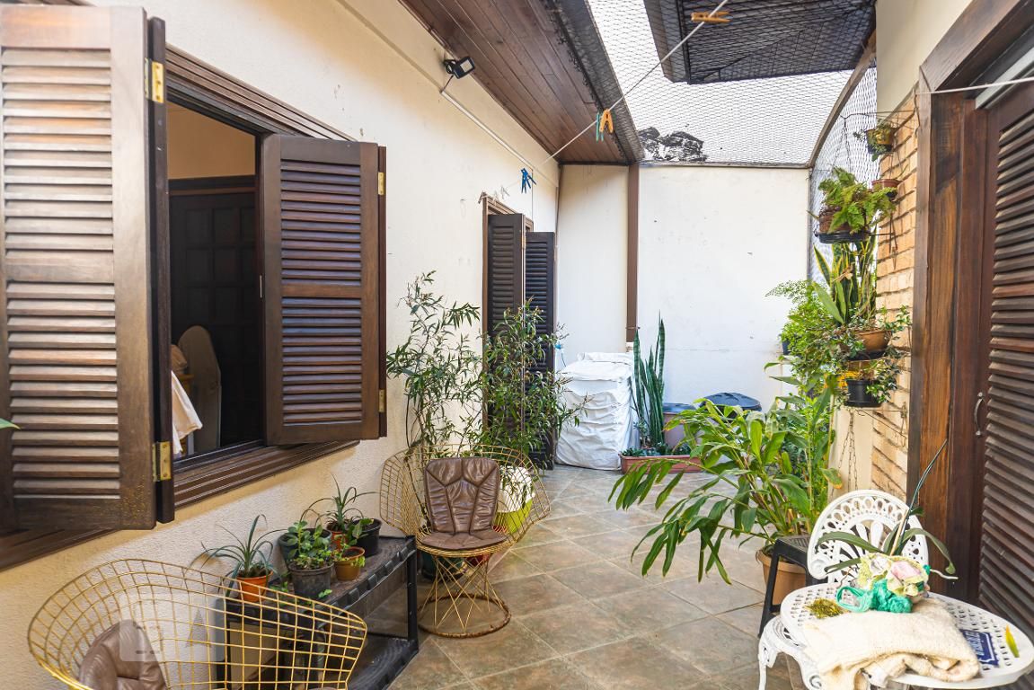 Casa, 4 quartos, 230 m² - Foto 44