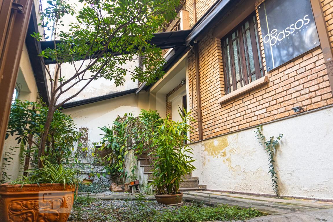 Casa, 4 quartos, 230 m² - Foto 49