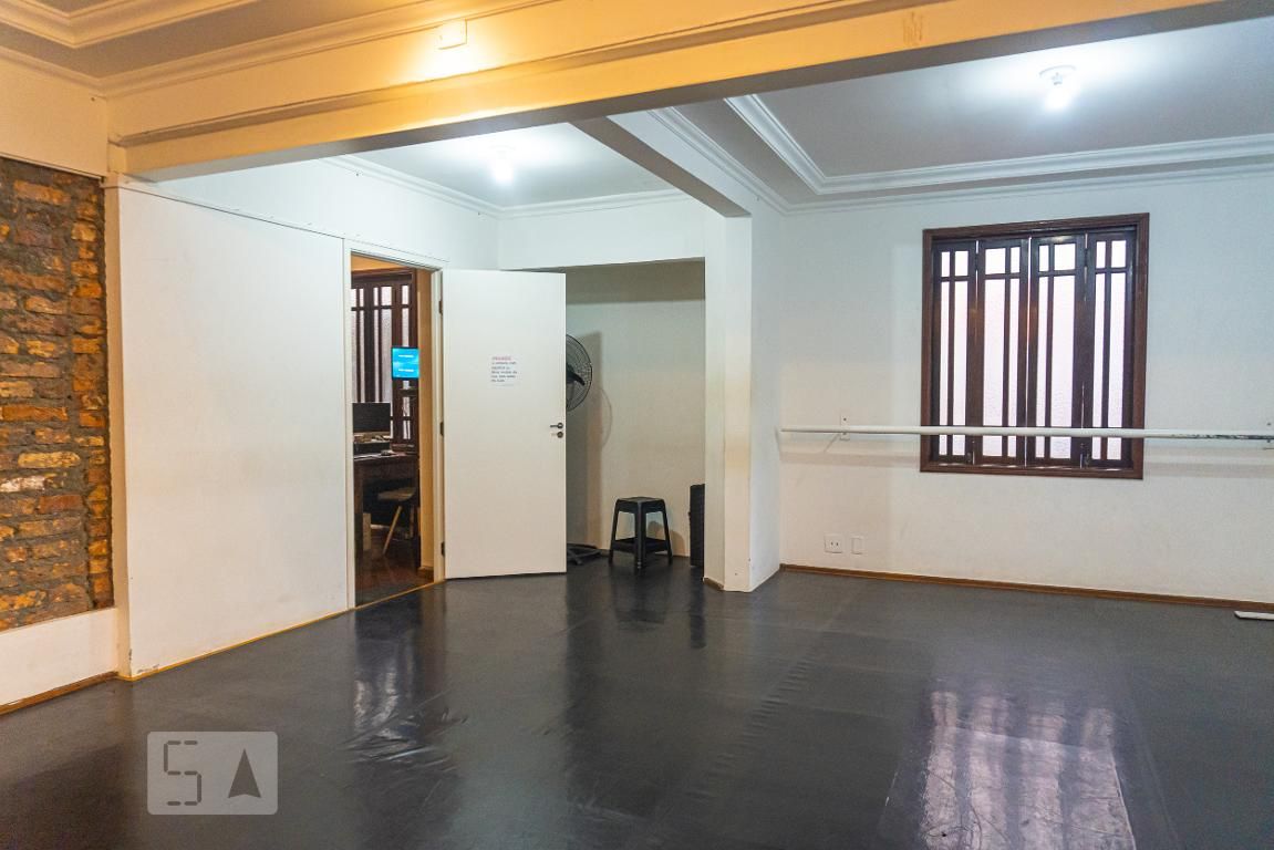 Casa, 4 quartos, 230 m² - Foto 3