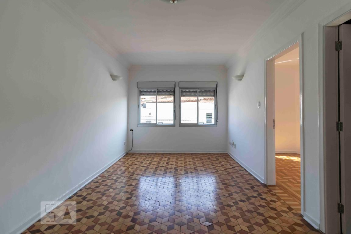 Casa, 3 quartos, 224 m² - Foto 1