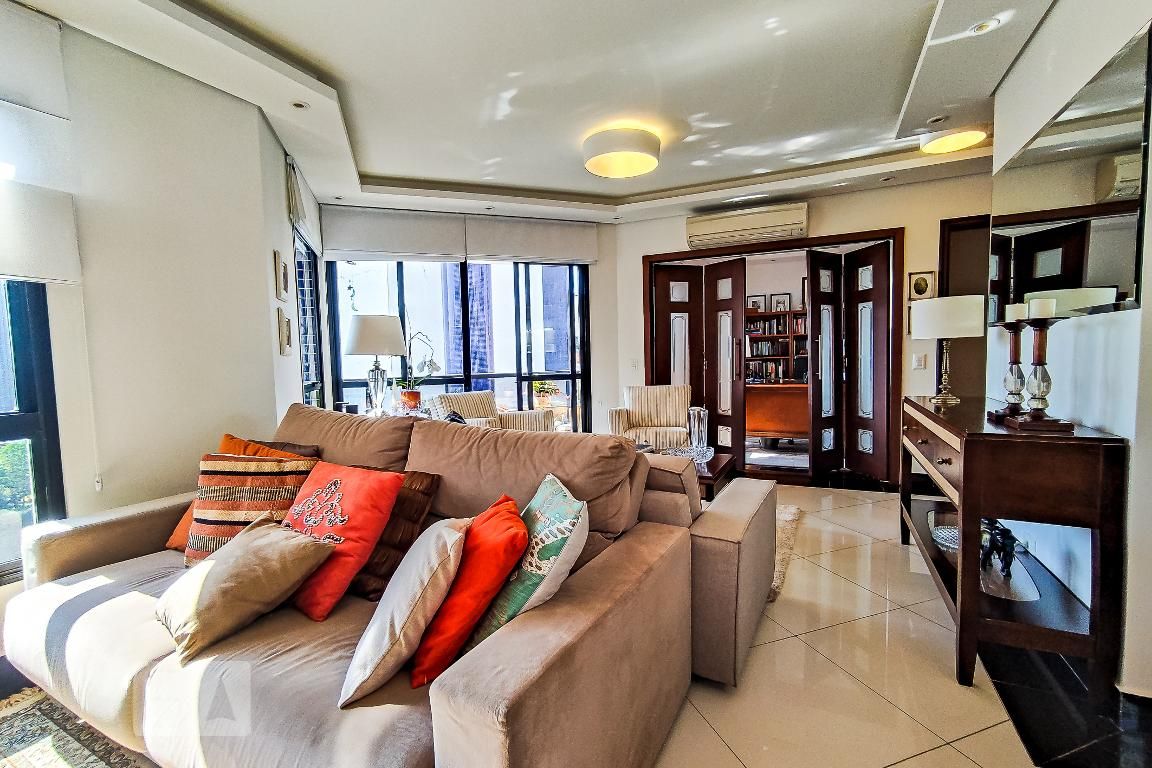 Apartamento, 3 quartos, 141 m² - Foto 1