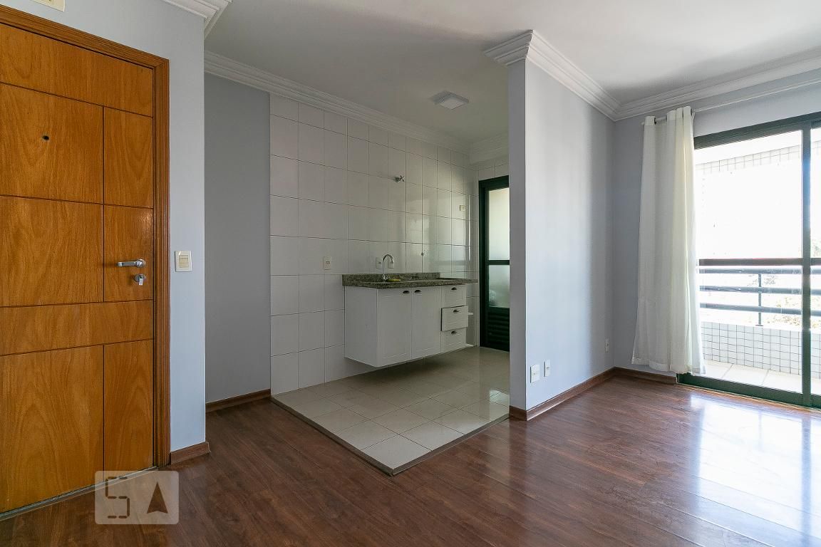 Apartamento, 2 quartos, 70 m² - Foto 2