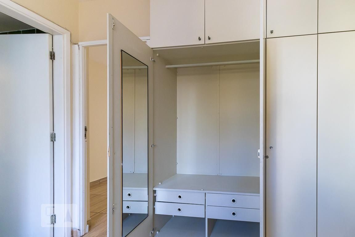 Apartamento à Venda - Cambuí, 1 Quarto,  50 m2 em , Campinas - sp | SoloBR