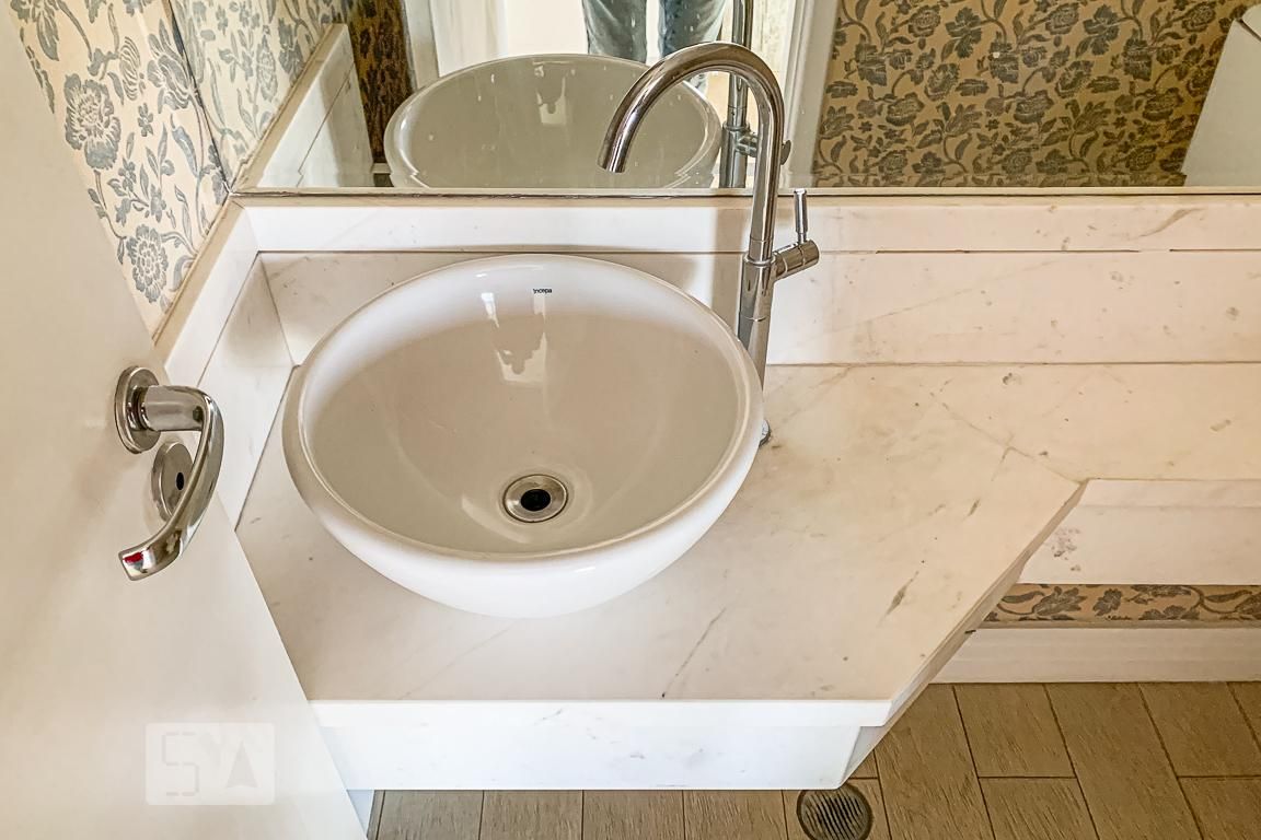 Apartamento à Venda - Lot. Alphaville Campinas, 4 Quartos,  130 m2 em , Campinas - sp | SoloBR