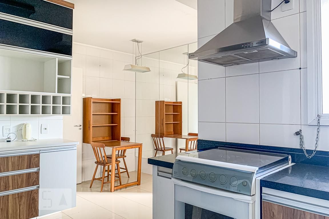 Apartamento à Venda - Lot. Alphaville Campinas, 4 Quartos,  130 m2 em , Campinas - sp | SoloBR