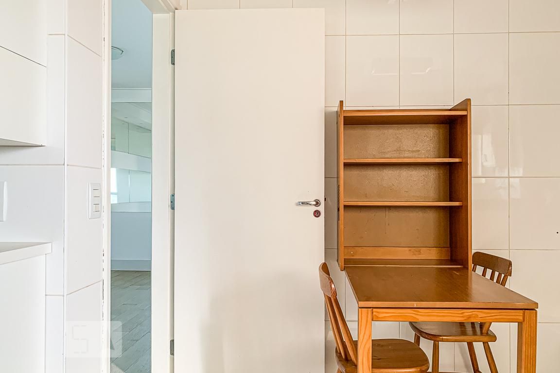 Apartamento à Venda - Lot. Alphaville Campinas, 4 Quartos,  130 m2 em , Campinas - sp | SoloBR