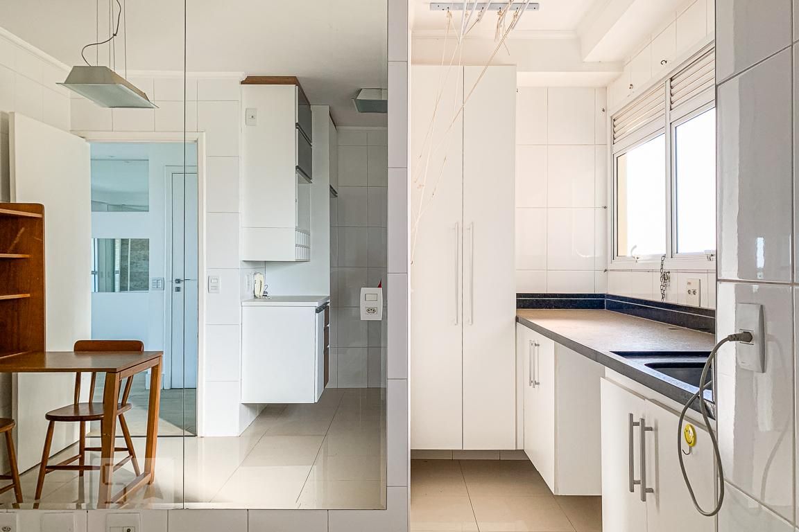 Apartamento à Venda - Lot. Alphaville Campinas, 4 Quartos,  130 m2 em , Campinas - sp | SoloBR