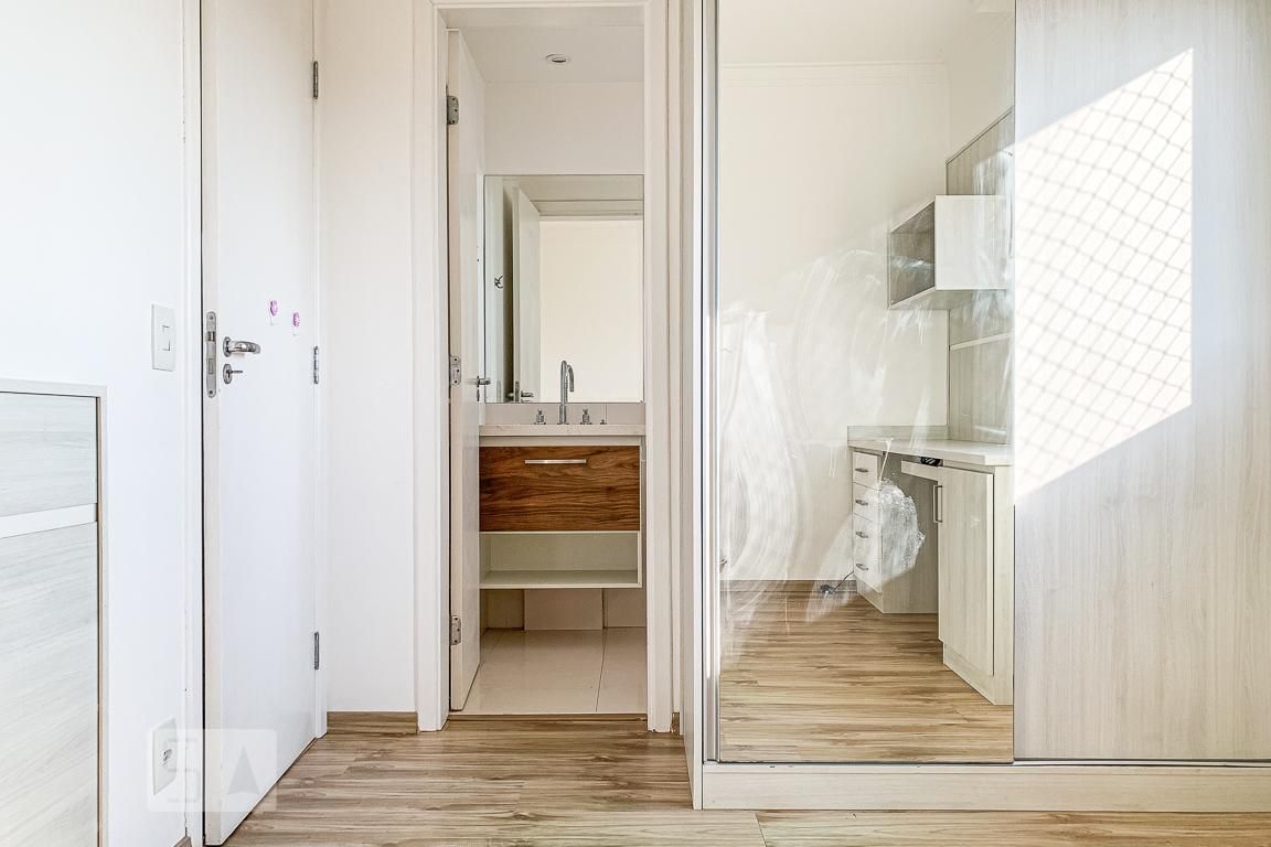 Apartamento à Venda - Lot. Alphaville Campinas, 4 Quartos,  130 m2 em , Campinas - sp | SoloBR