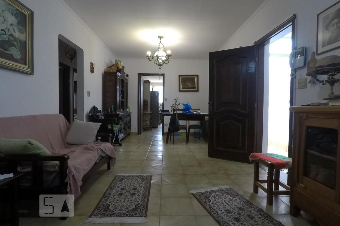 Casa, 3 quartos, 315 m² - Foto 1