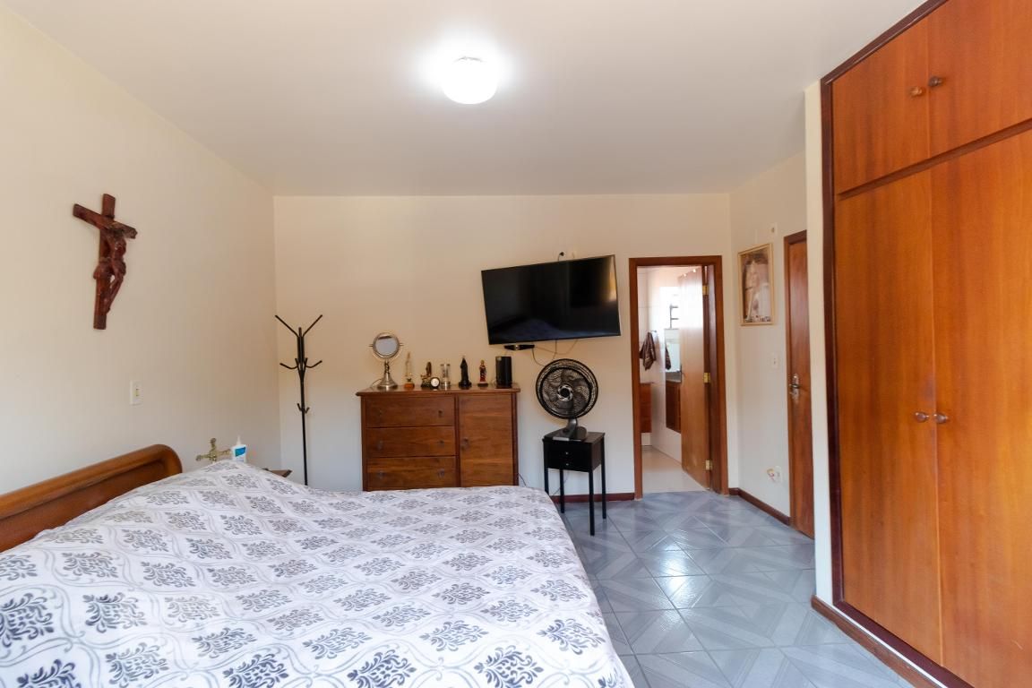 Casa à Venda - Jardim Santana, 5 Quartos,  247 m2 em , Campinas - sp | SoloBR
