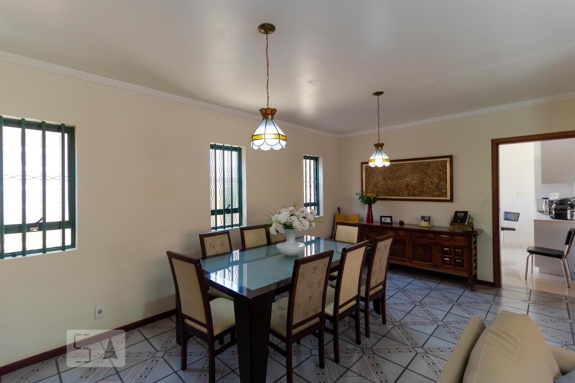 Casa à Venda - Jardim Santana, 5 Quartos,  247 m2 em , Campinas - sp | SoloBR
