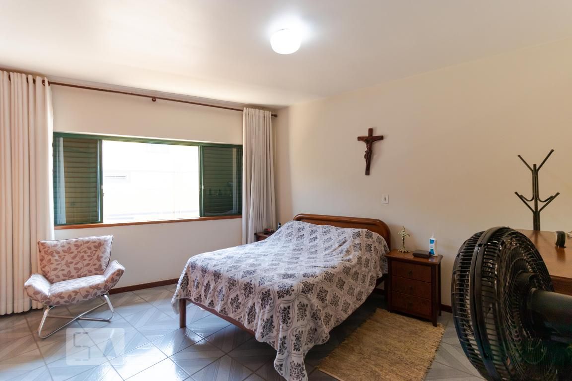 Casa à Venda - Jardim Santana, 5 Quartos,  247 m2 em , Campinas - sp | SoloBR
