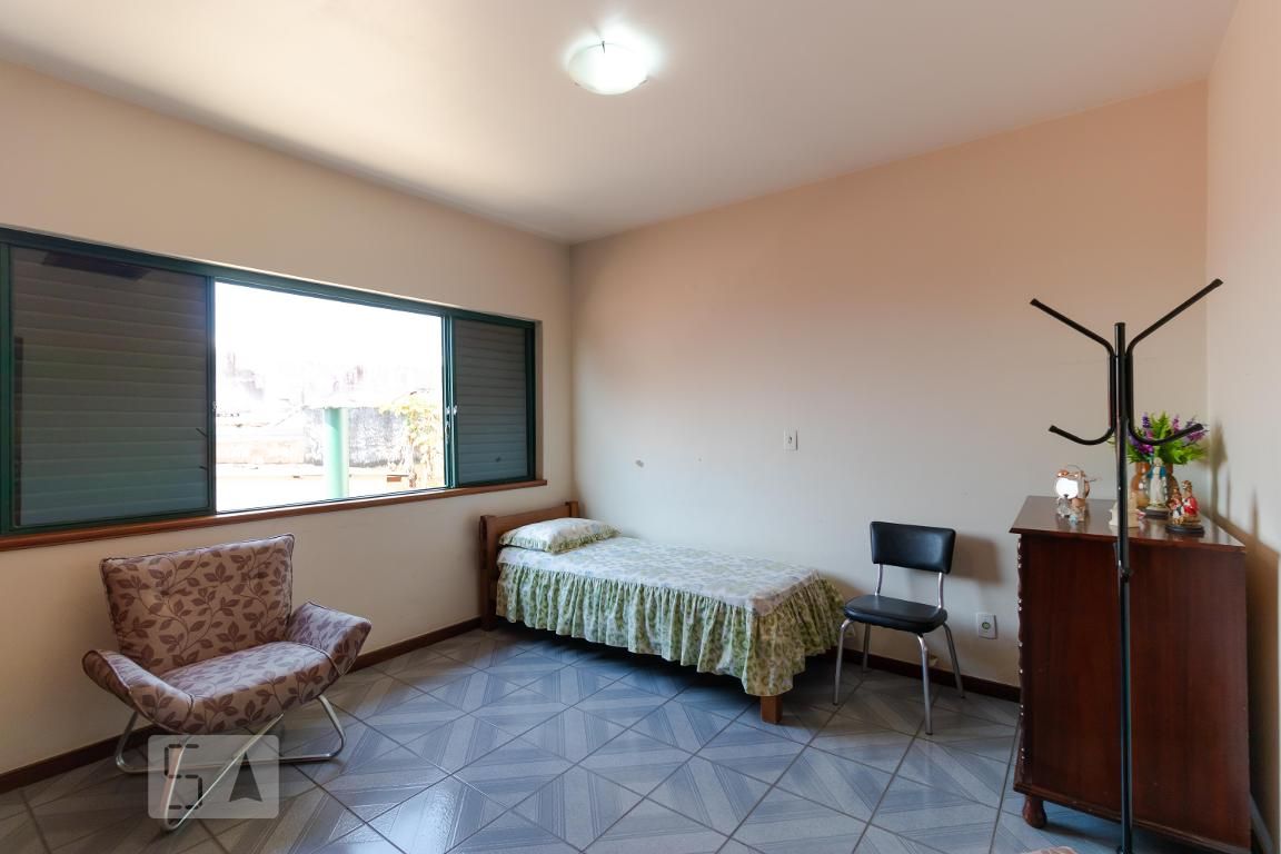 Casa à Venda - Jardim Santana, 5 Quartos,  247 m2 em , Campinas - sp | SoloBR