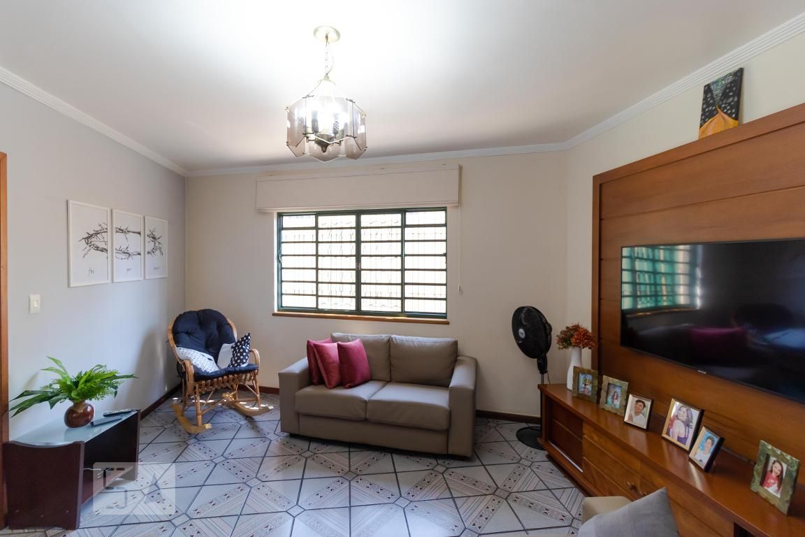 Casa à Venda - Jardim Santana, 5 Quartos,  247 m2 em , Campinas - sp | SoloBR