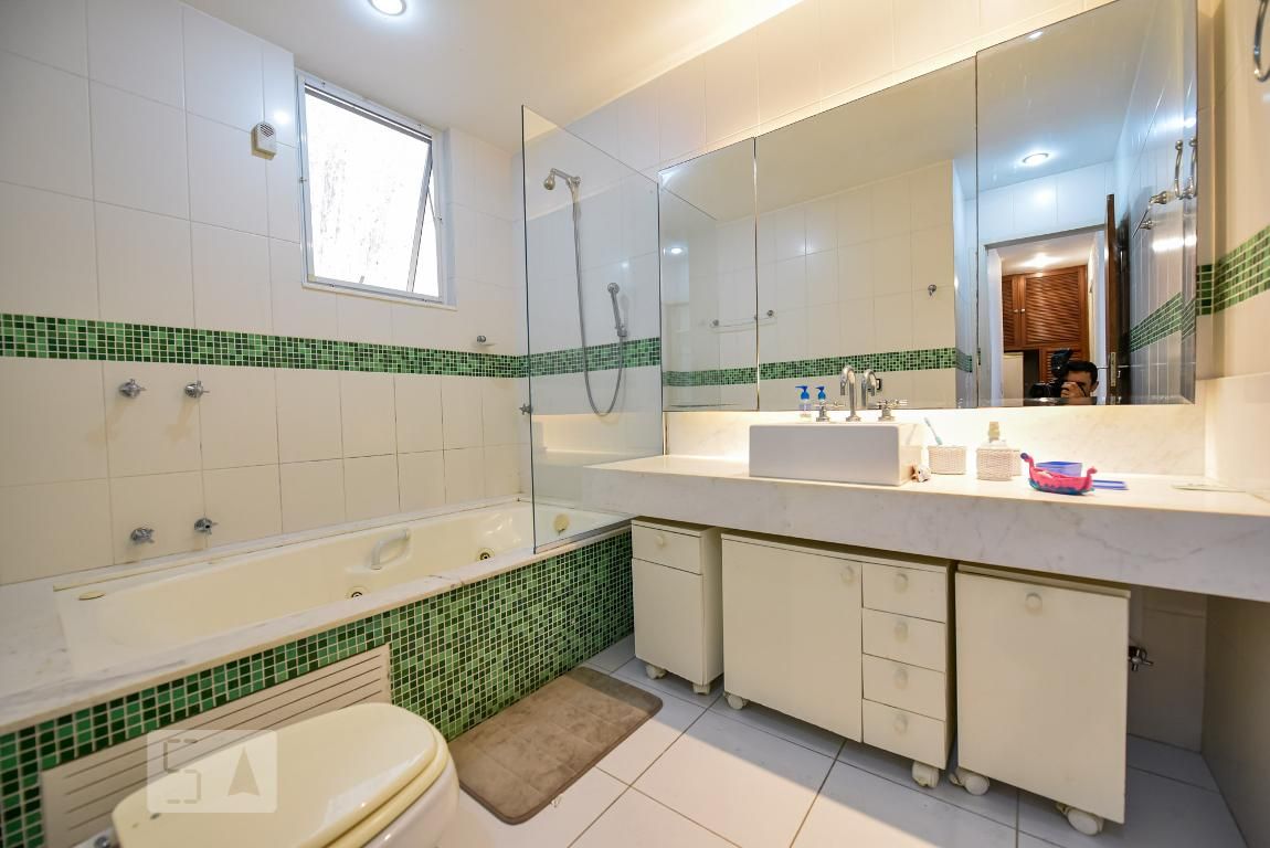 Apartamento, 3 quartos, 200 m² - Foto 37