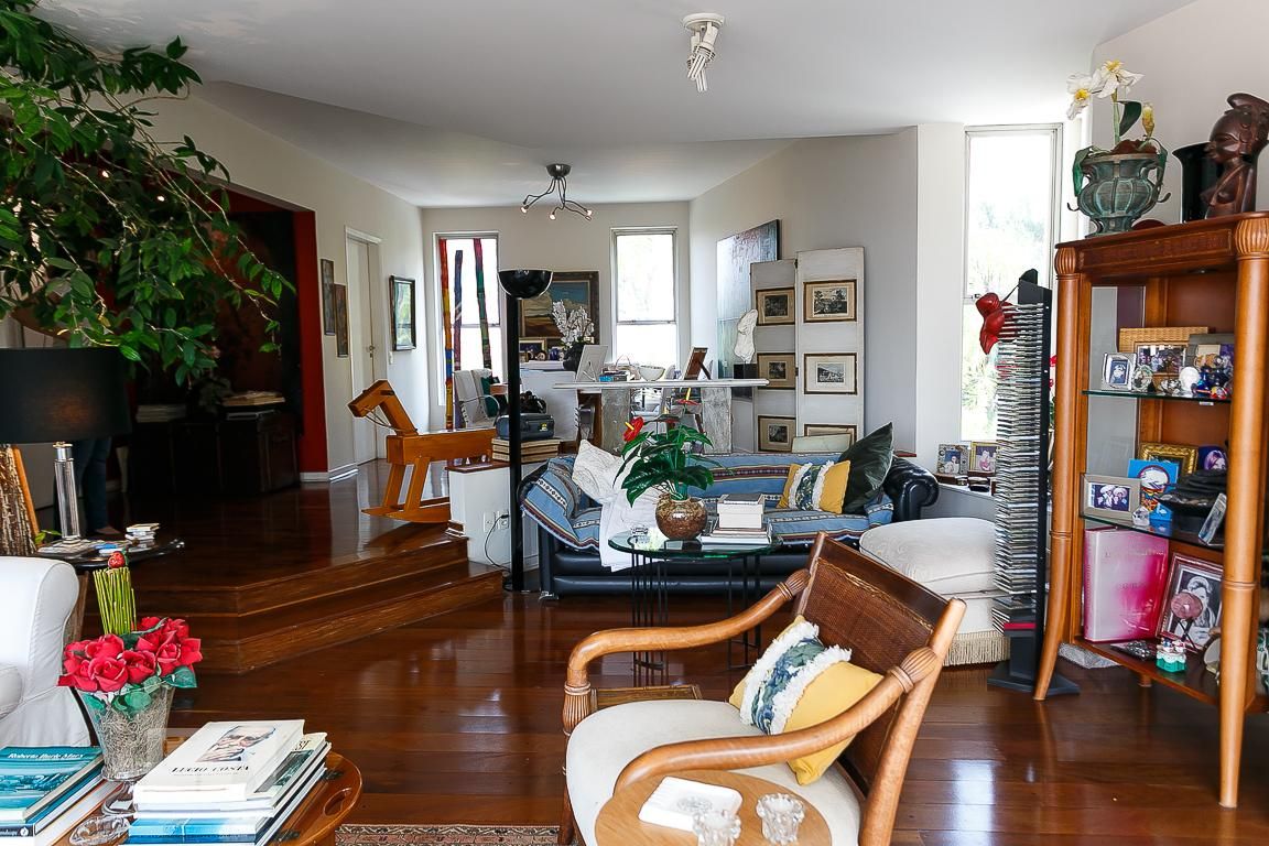 Apartamento, 4 quartos, 221 m² - Foto 2