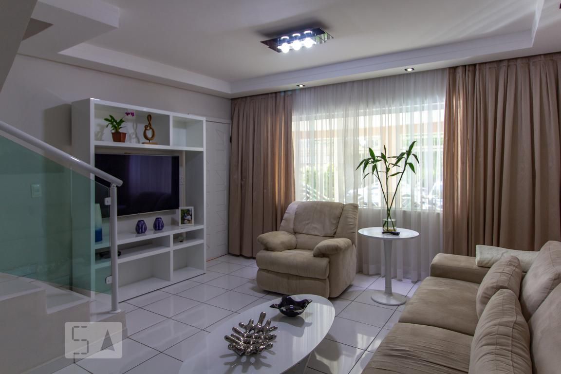 Casa, 7 quartos, 180 m² - Foto 1