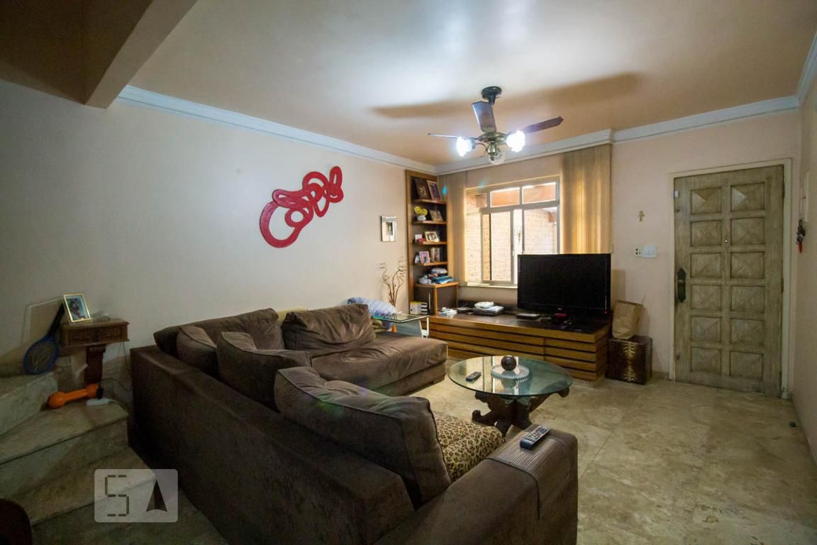 Casa, 3 quartos, 240 m² - Foto 1