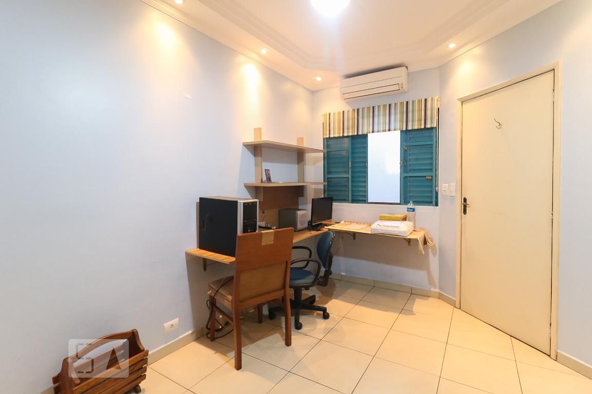Casa, 3 quartos, 200 m² - Foto 26