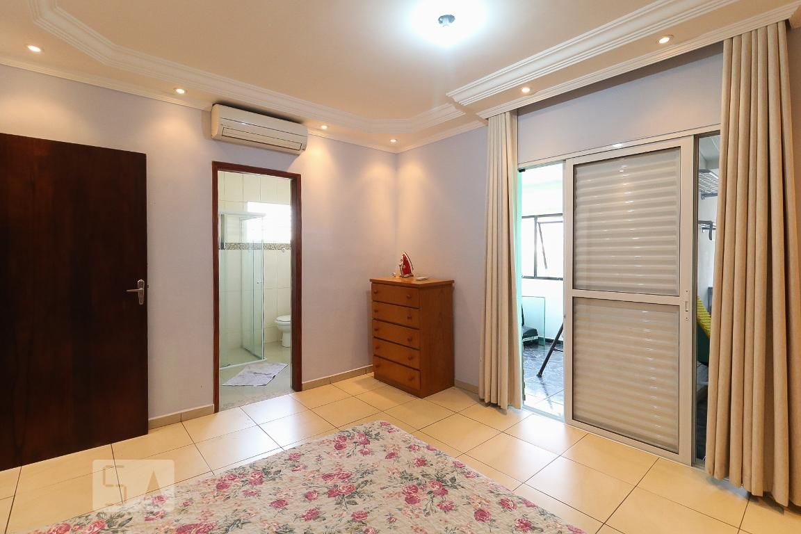 Casa, 3 quartos, 200 m² - Foto 16