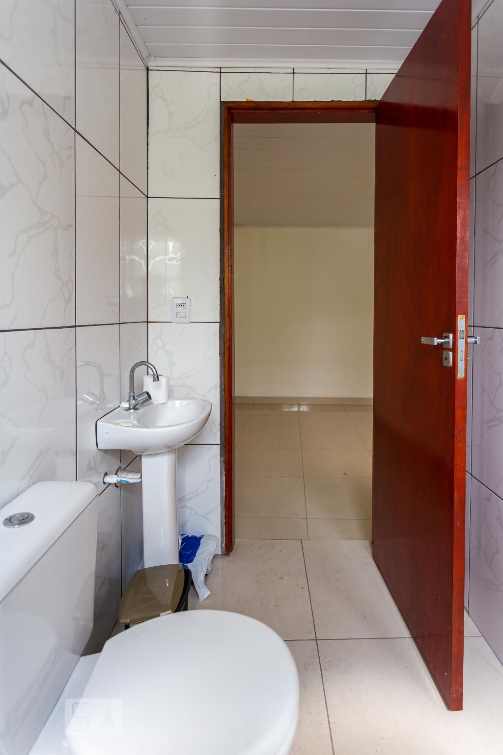 Casa, 1 quarto, 240 m² - Foto 8