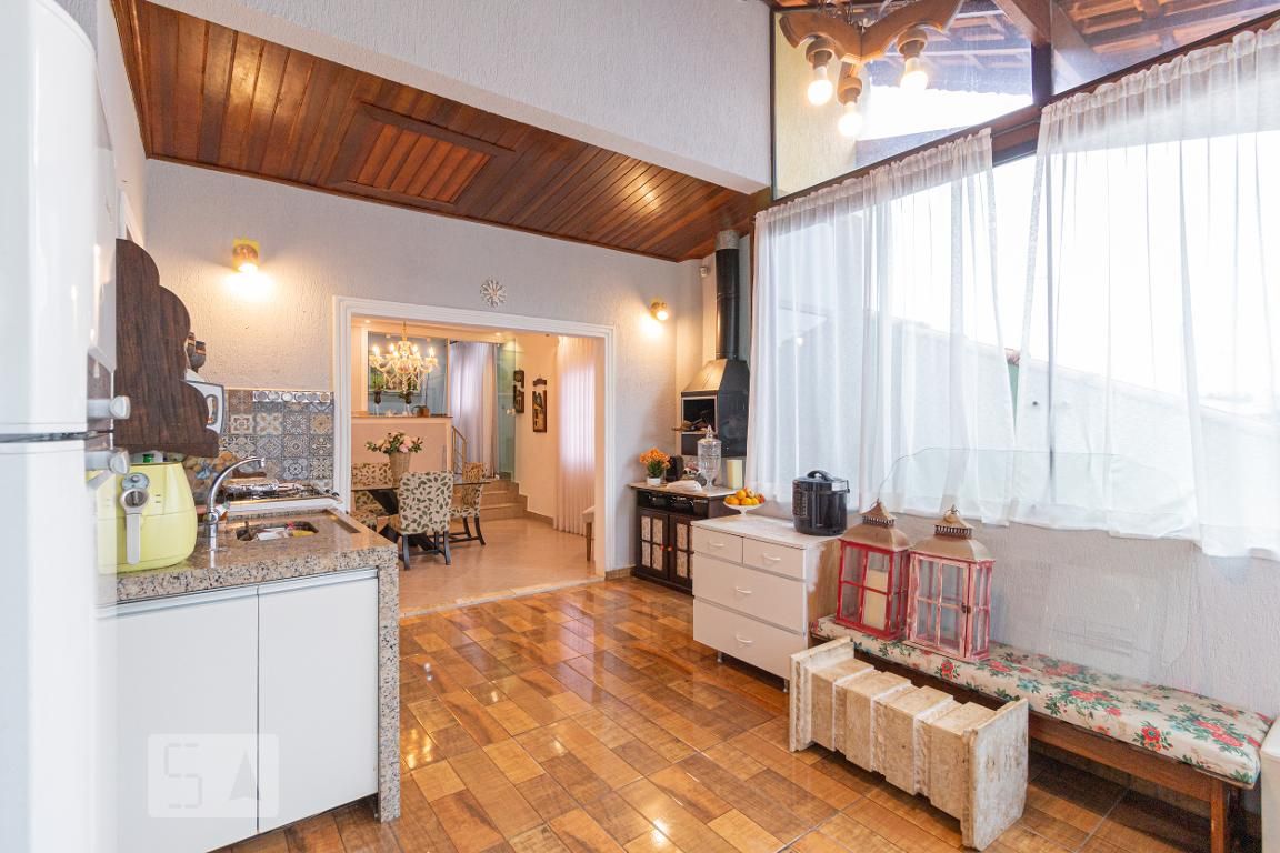 Casa, 4 quartos, 250 m² - Foto 45