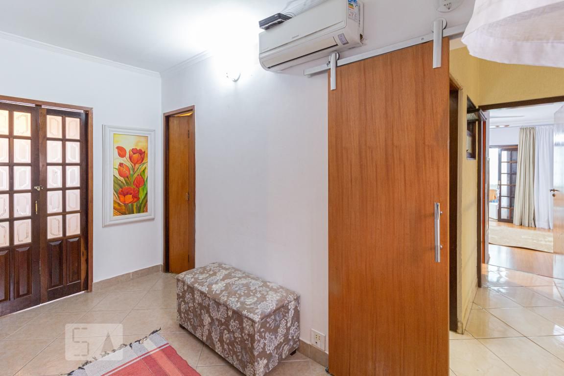 Casa, 4 quartos, 250 m² - Foto 40