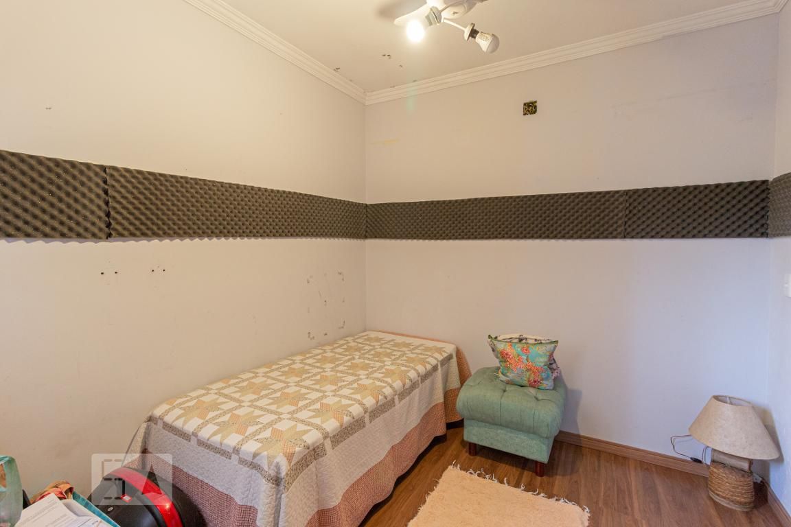 Casa, 4 quartos, 250 m² - Foto 35