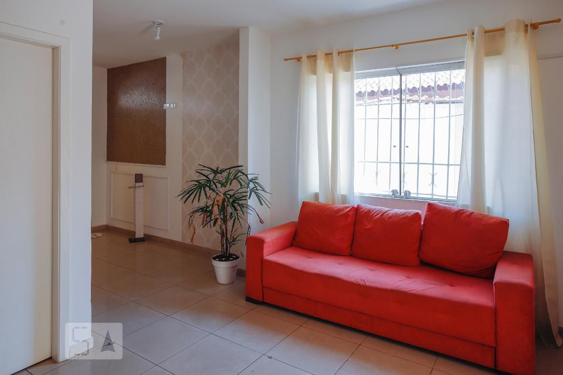 Casa, 6 quartos, 230 m² - Foto 1