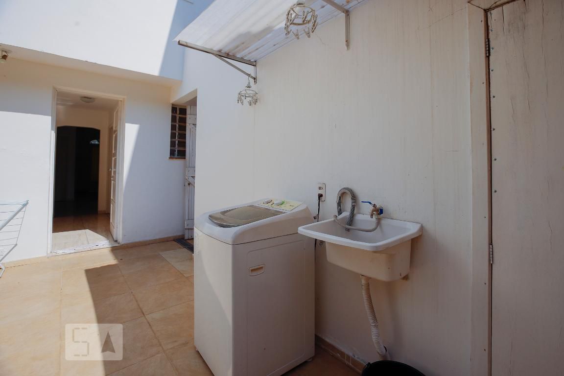 Casa, 6 quartos, 230 m² - Foto 32