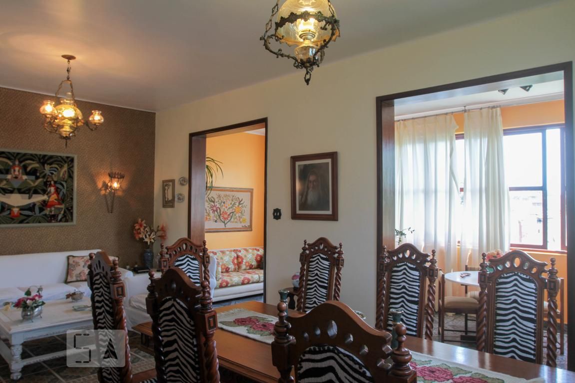 Casa, 4 quartos, 378 m² - Foto 1